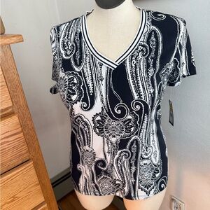 New medium nautical jeans v neck top